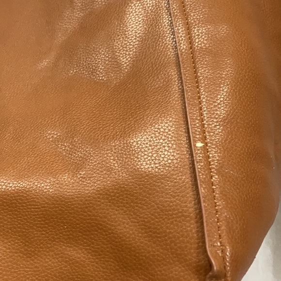 Faux suede/Faux Leather reversible tote - Picture 4 of 4